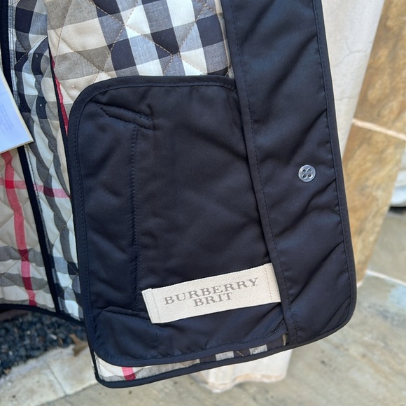 BURBERRY Women’s Short Jacket. Color Black. SZ XS TP - Picture 9 of 11